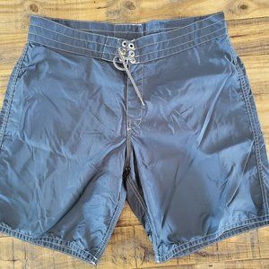 Birdwell board shorts mens size 36